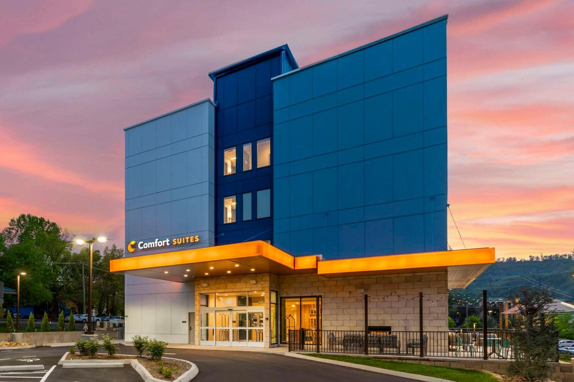 Comfort Suites Gatlinburg Downtown-Convention Center Екстериор снимка
