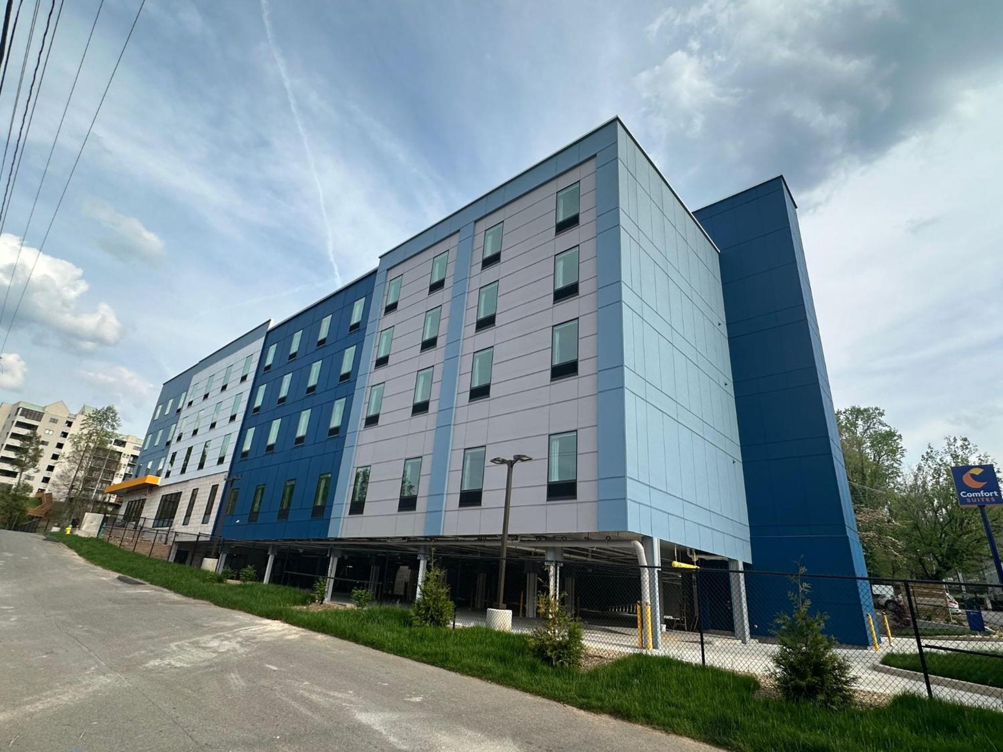 Comfort Suites Gatlinburg Downtown-Convention Center Екстериор снимка